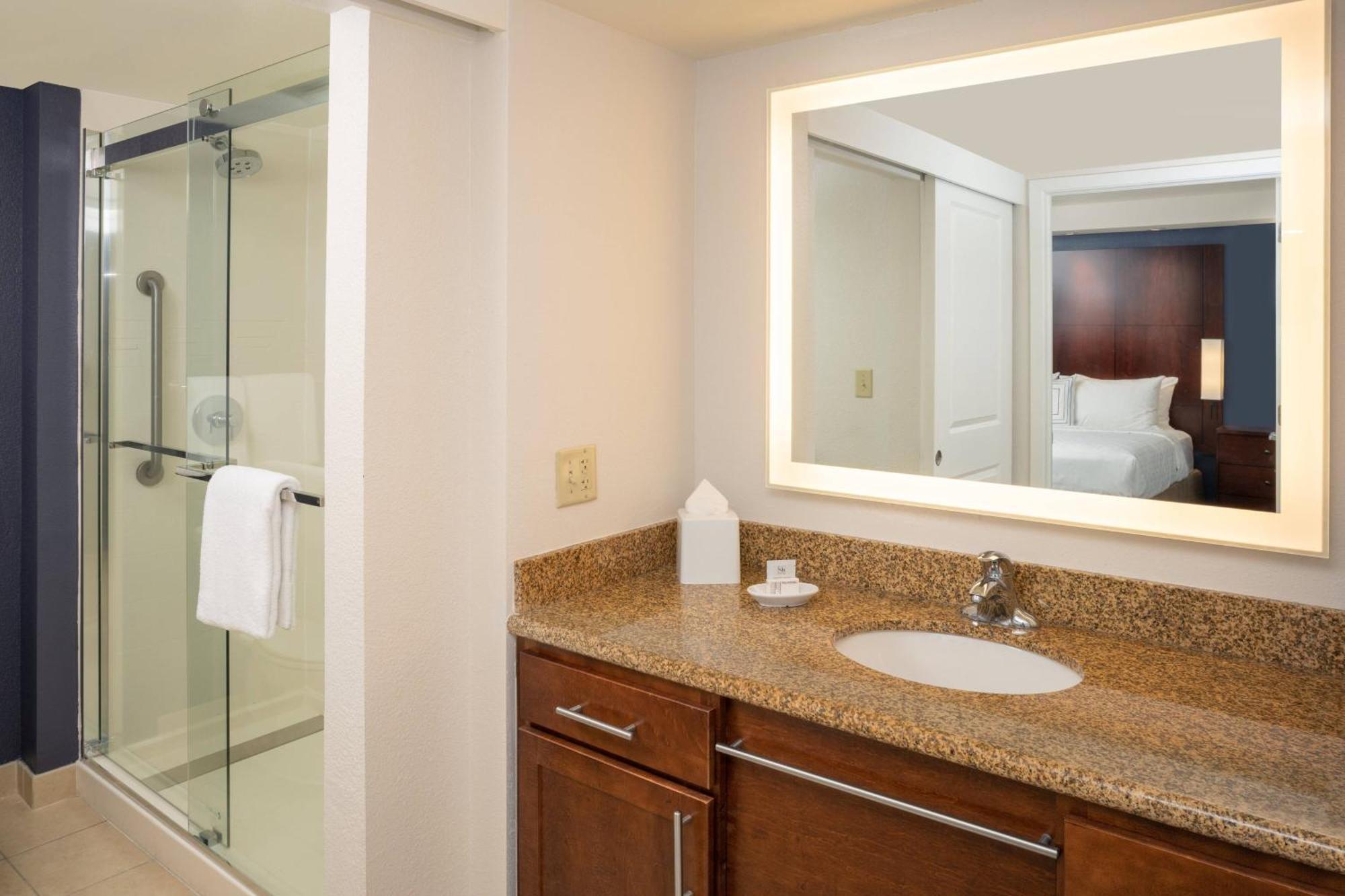 Residence Inn By Marriott Miami Airport Екстер'єр фото